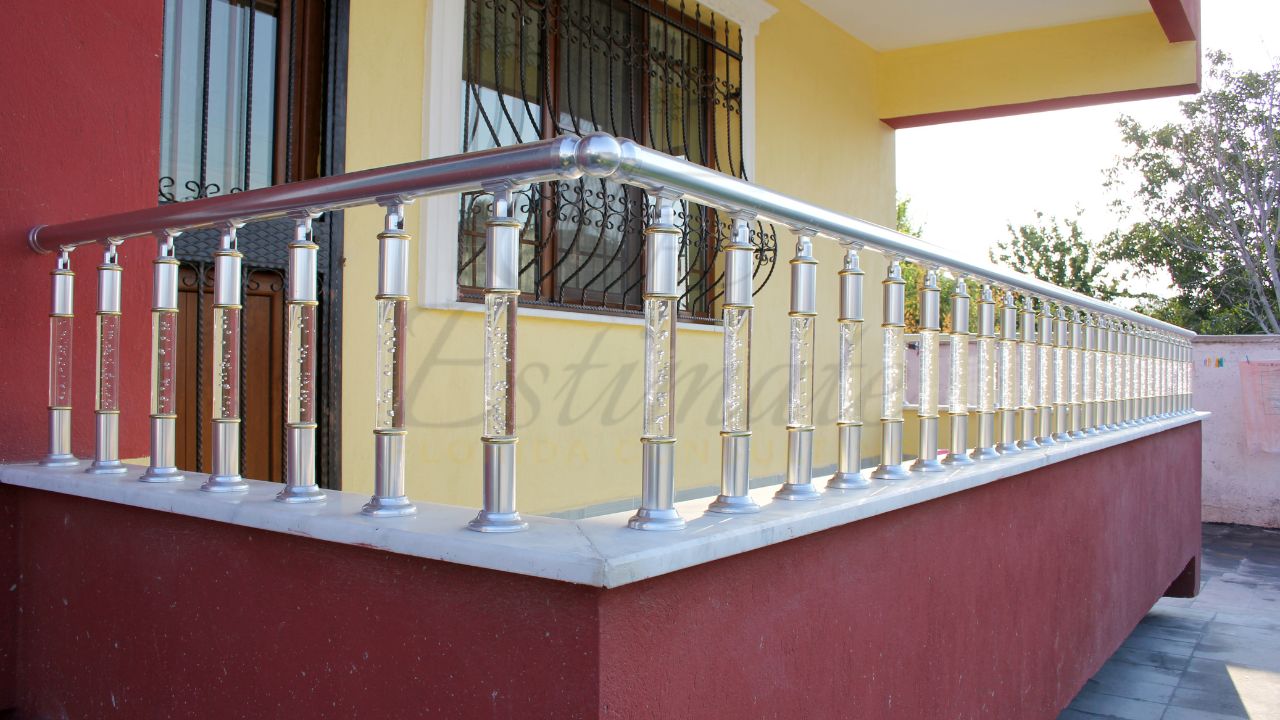Aluminum Balcony Railings Installation in Florida