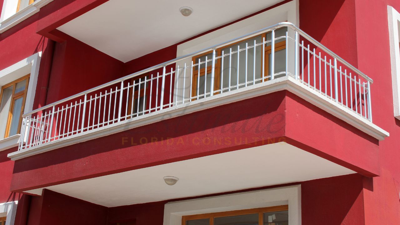 Aluminum Balcony Railings Installation in Florida