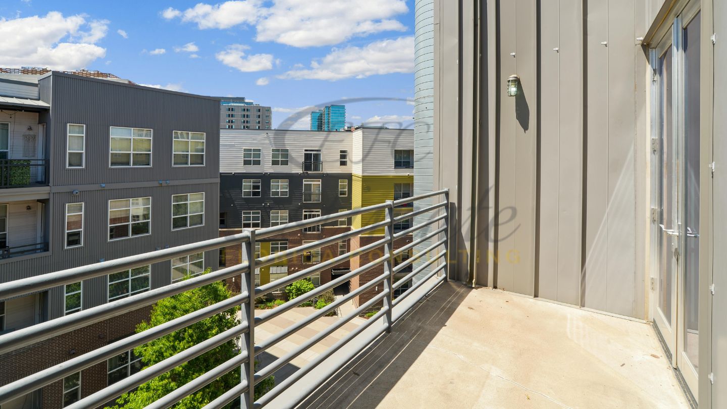 Balcony Railing Installation in Florida
