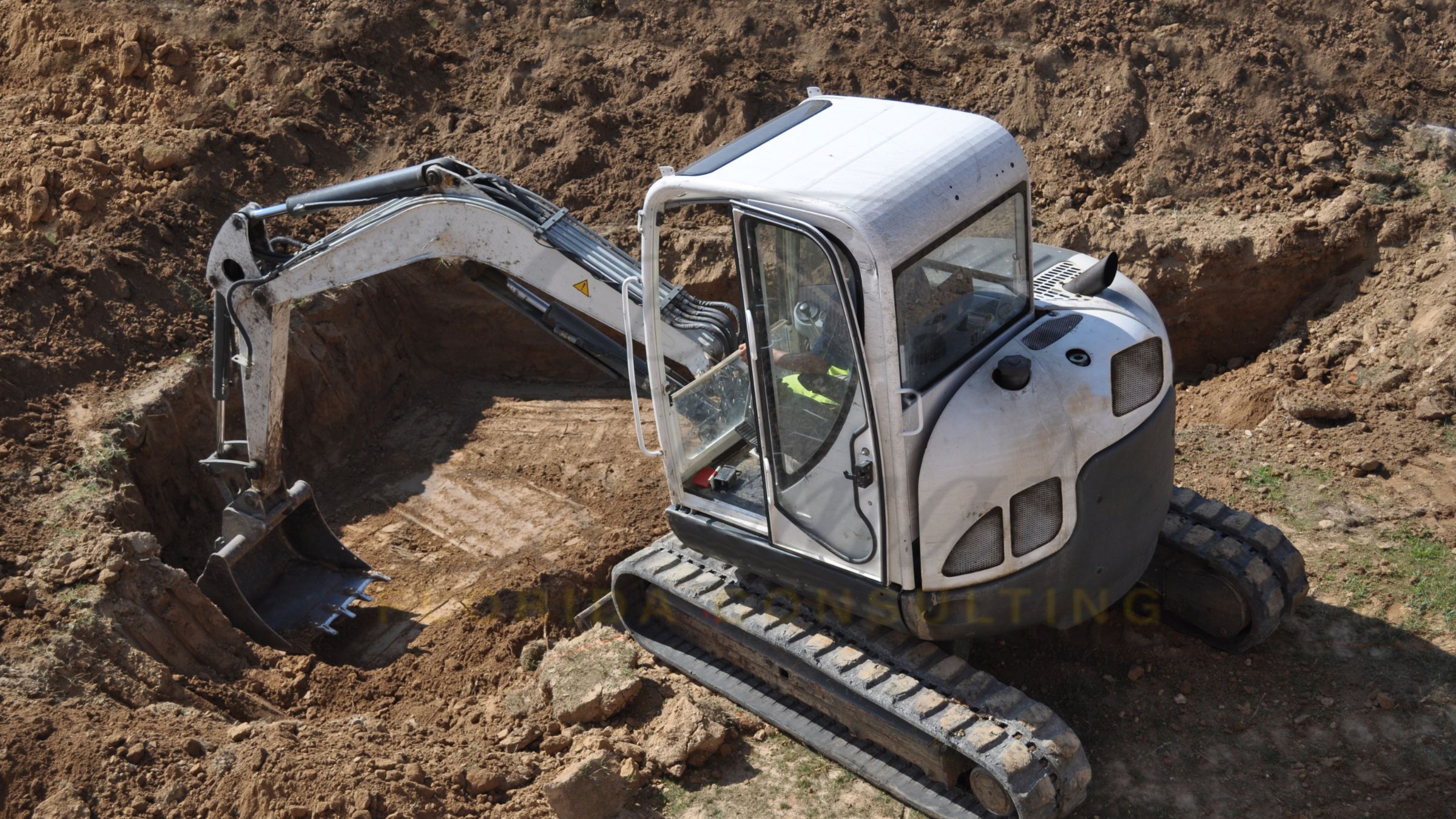 Are Mini Excavators A Worthy Investment in 2025