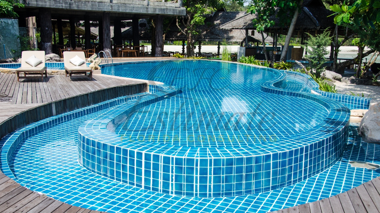 Custom Swimming Pool Tile Work in Florida
