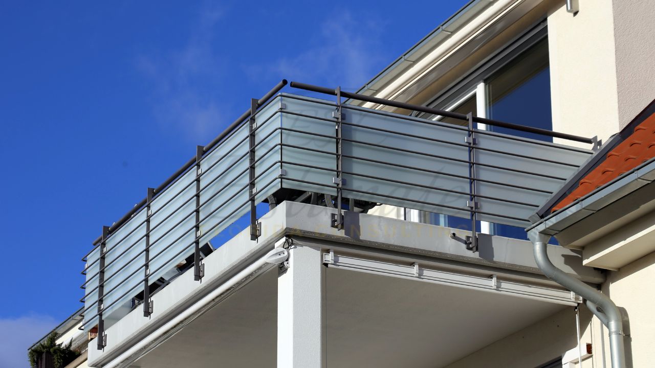 Steel balcony railings offer superior strength, durability, and customizability compared to materials like aluminum or stainless steel. They are ideal for high-traffic areas, resistant to corrosion with proper finishes, and can be tailored to various designs, making them perfect for both commercial and residential properties in Boynton Beach’s coastal climate.