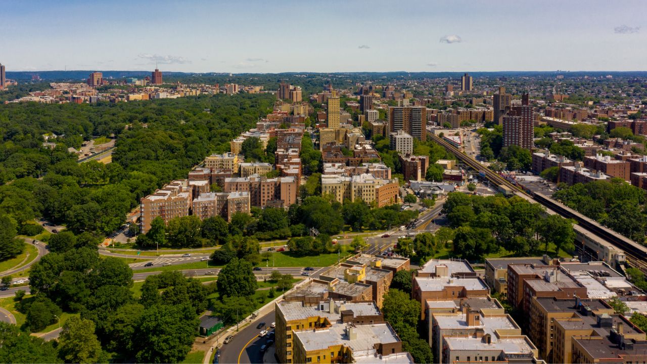 Flooring Cost Estimator in The Bronx