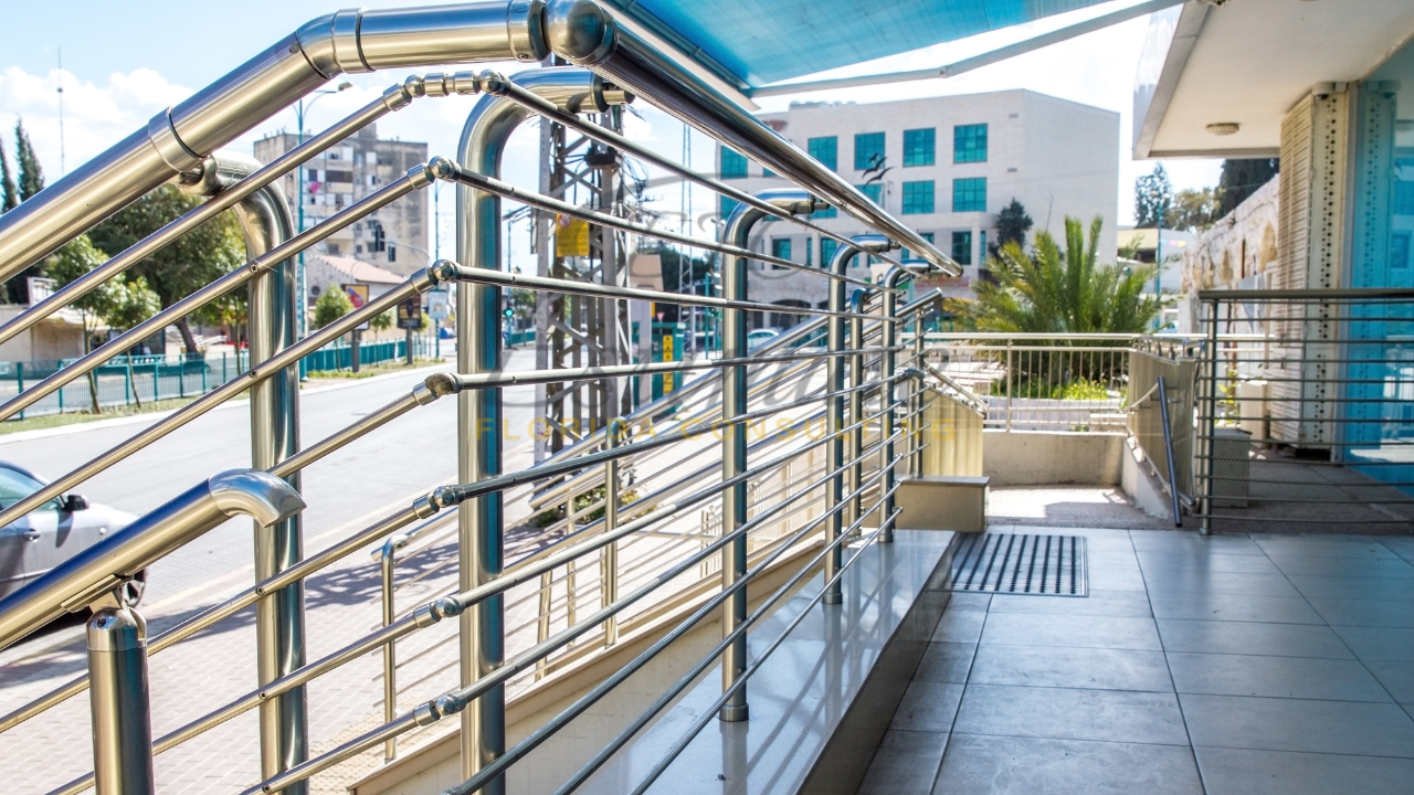 Aluminum Railing Contractors in Miami Gardens