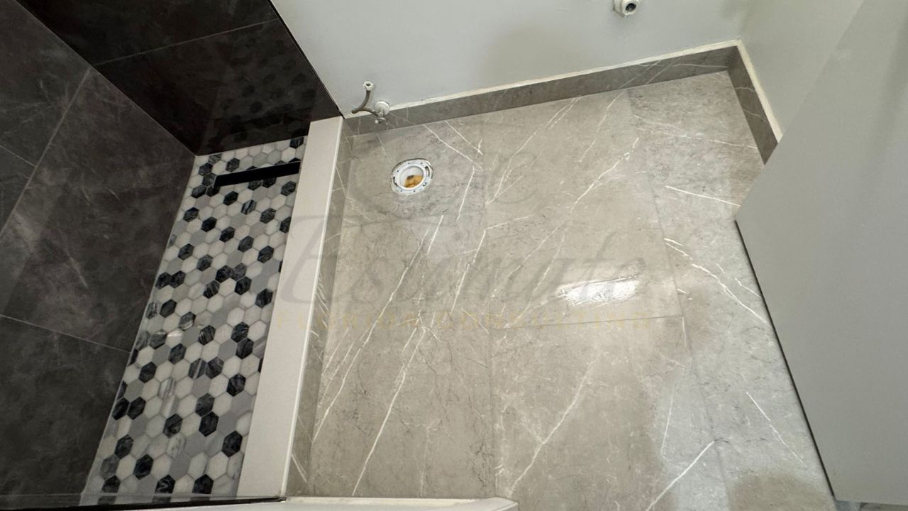 Bathroom Porcelain Tile Installation in Hialeah