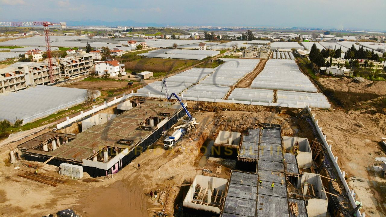 Building Education Foundations with Construction Estimating Studies