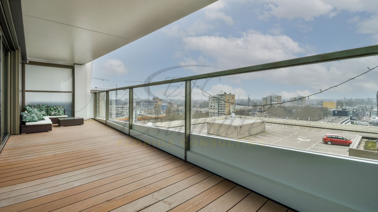 Glass Railing Contractors in Boynton Beach