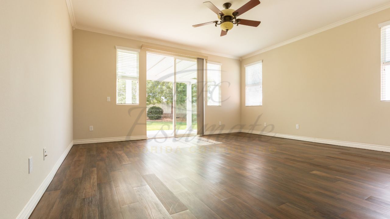 Linoleum Flooring Contractors in Orlando