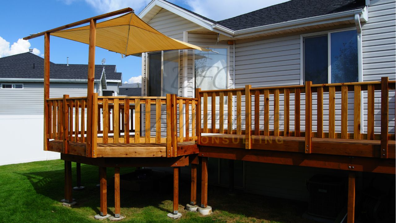 Outdoor Deck Flooring Contractors in Boca Raton (Wood & Composite)