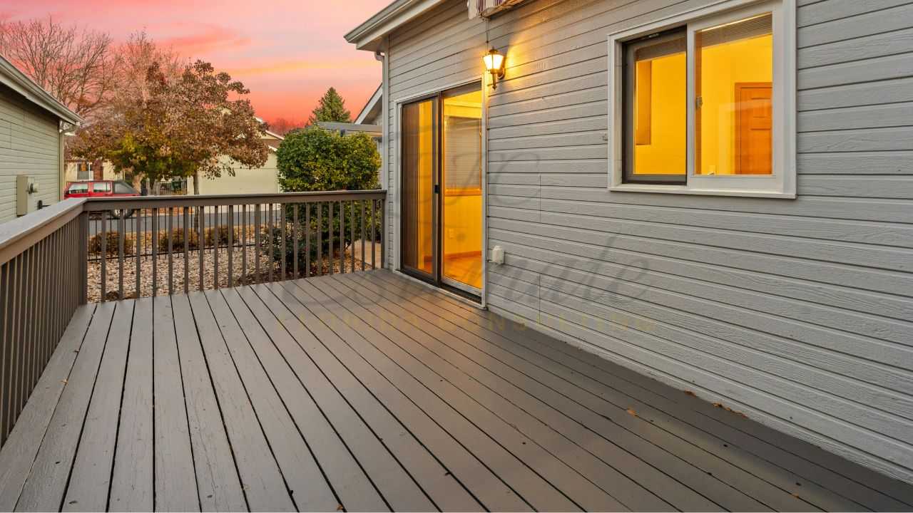 Outdoor Deck Flooring Contractors in Boca Raton (Wood & Composite)
