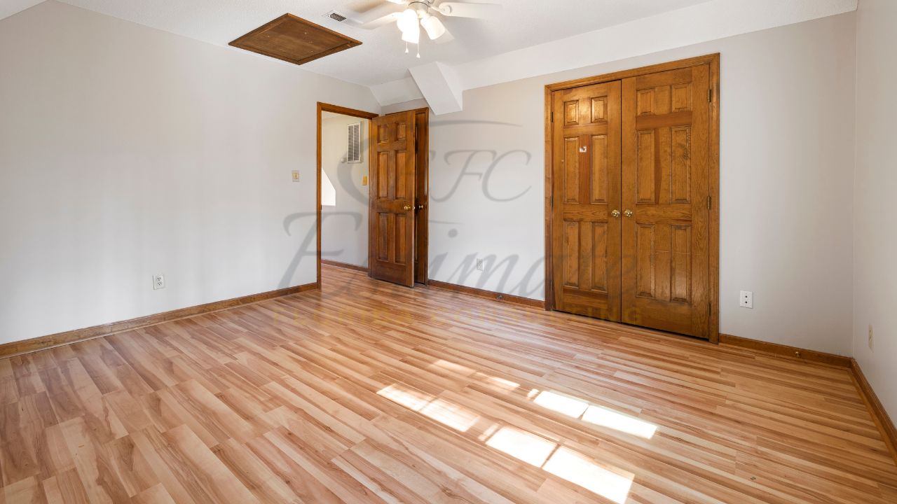 PVC Flooring Contractors in St. Petersburg