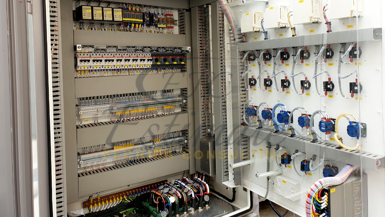 The Role of Electrical Contractors in Smart Building Projects