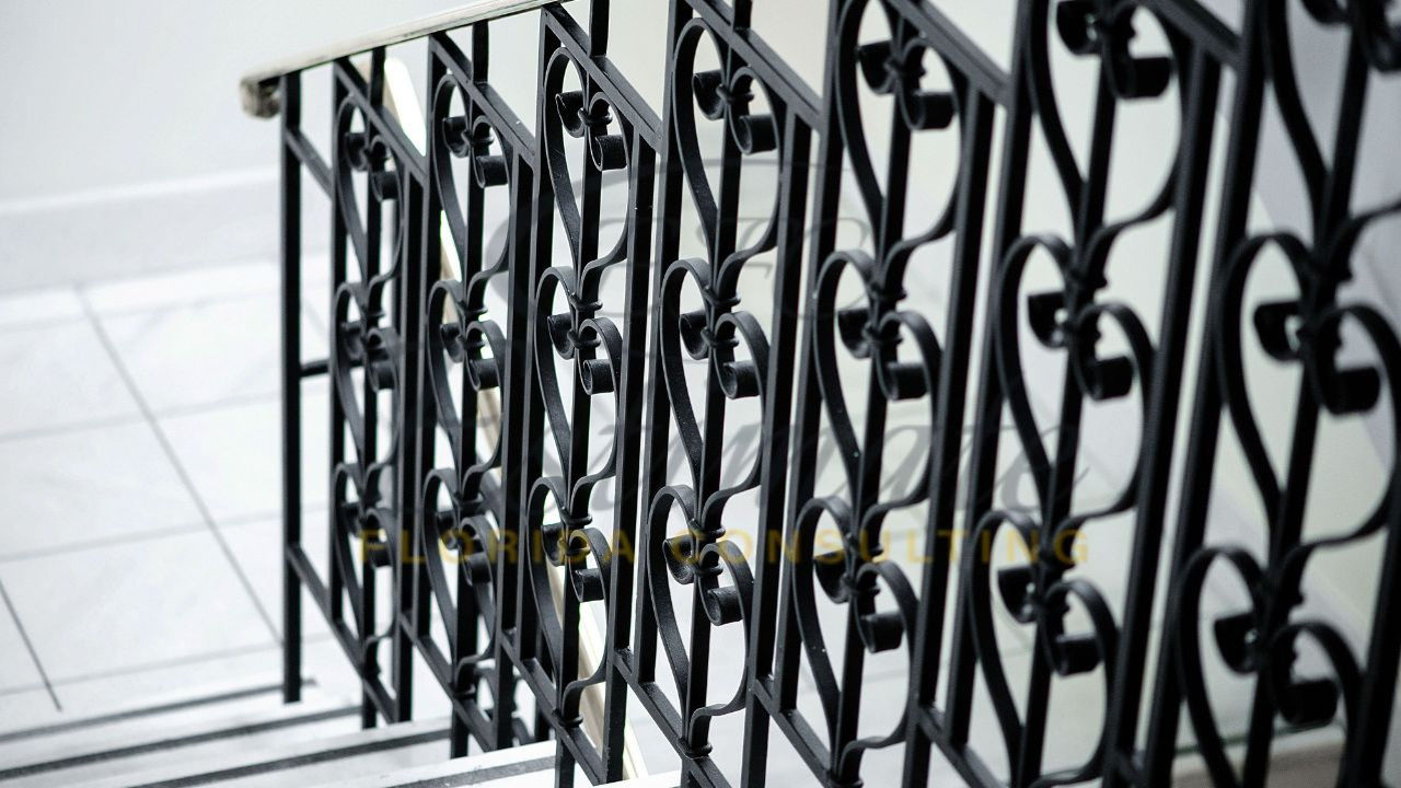 Aluminum Railing Contractors in Destin