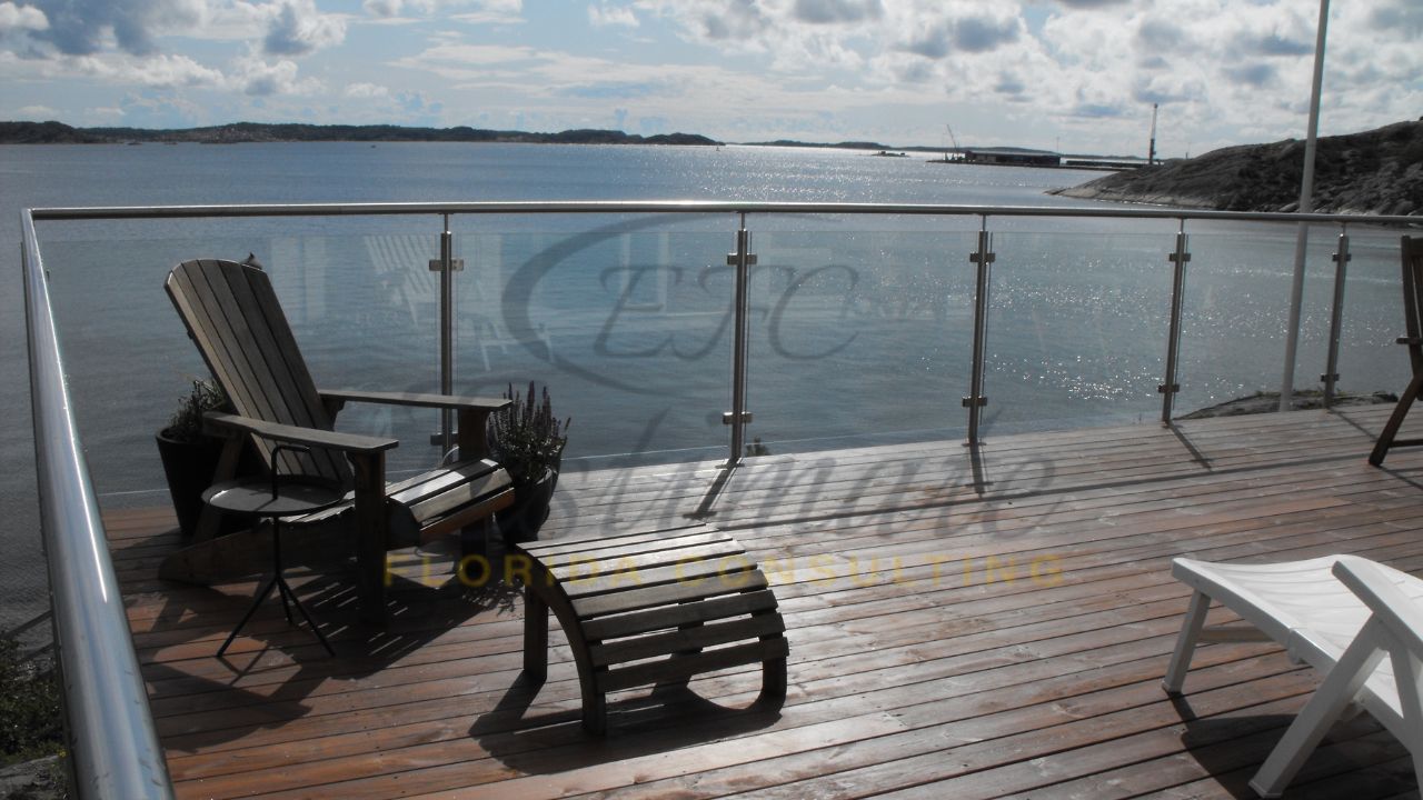 Labor Cost for Deck Railing Installation