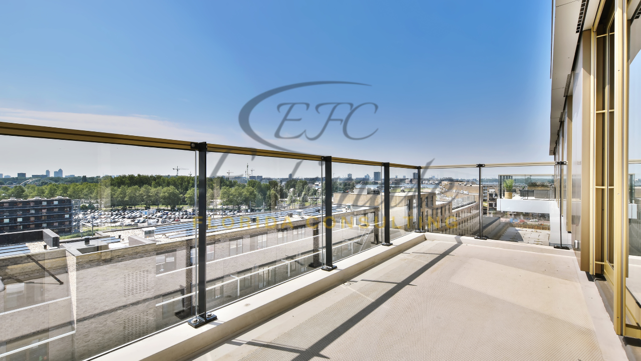 Frameless Glass Balustrade in Palm Beach Gardens