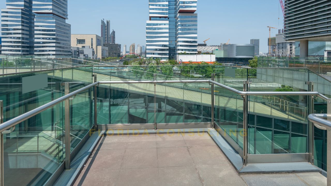Commercial Glass Railing Services in Jacksonville