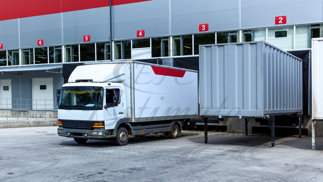 Read more about the article Dumpster Rentals for Warehousing and Distribution Center Cleanouts